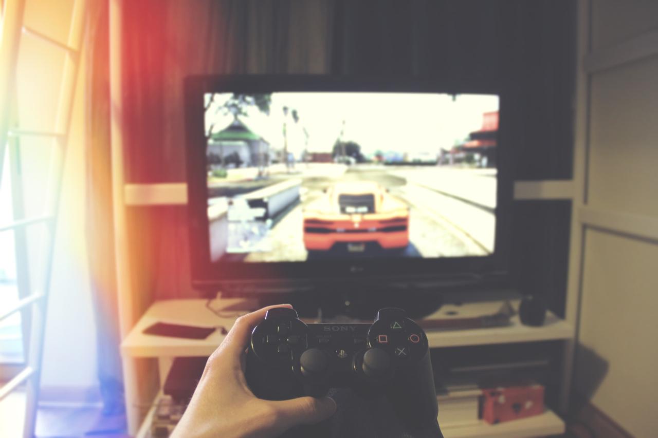 Leveraging Social Media Communities to Promote Gaming Purchases