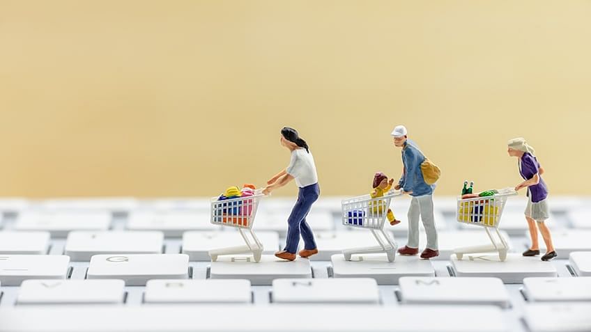 The Role of Featured Products in Influencing Buyer Decisions