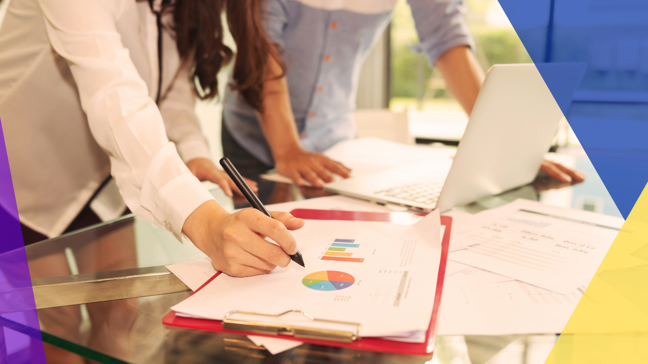 How Real-Time Financial Data Supports Smarter Buying Decisions