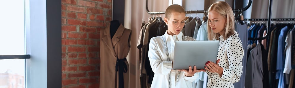The Role of Social Media Marketing in Fashion E-Commerce