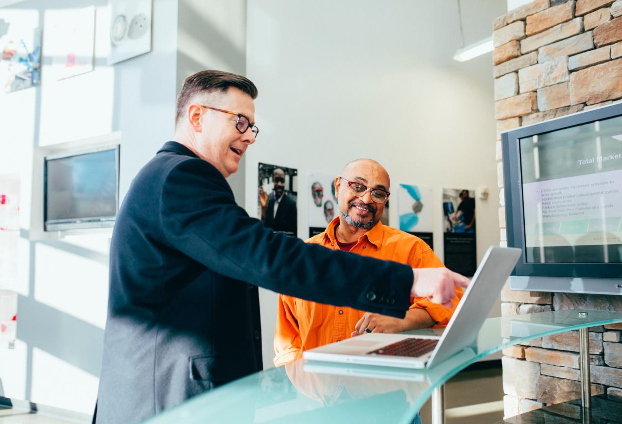 Leveraging Flash Sales to Drive Camera Purchases
