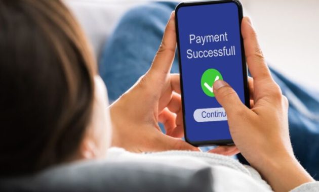 How Mobile Payments Are Reshaping Retail Transactions Today
