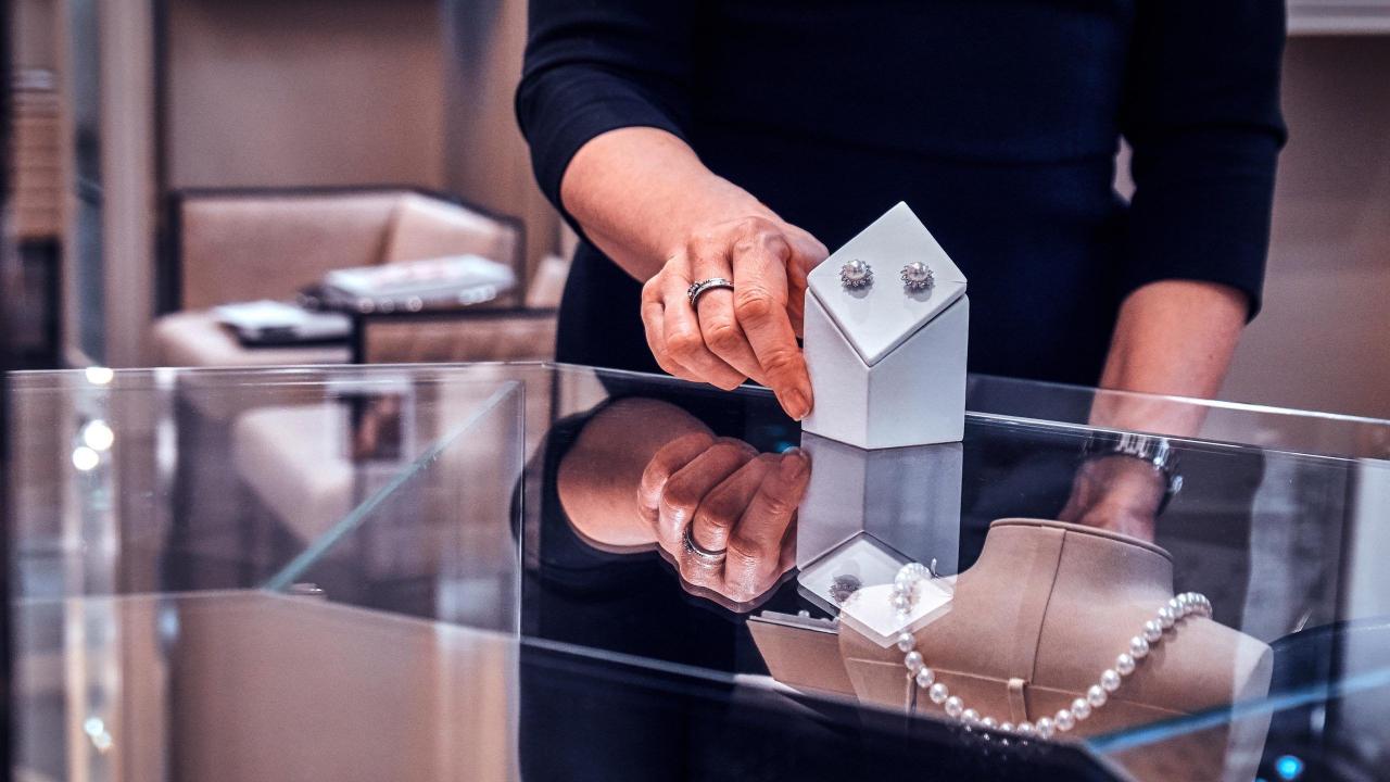 The New Codes of Luxury: 5 Essential Questions For Reinventing Luxury ... How to Market Luxury Ceremony Items to High-End Clientele Successfully