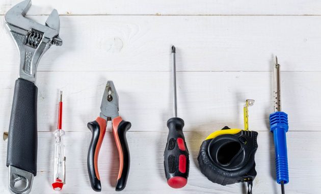 Tools That Simplify Financial Reporting for Sales and Marketing Teams