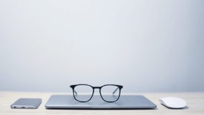 How Transparency and Trust Influence Consumer Decisions in Crypto Adoption How Transparency and Trust Influence Consumer Decisions in Crypto Adoption